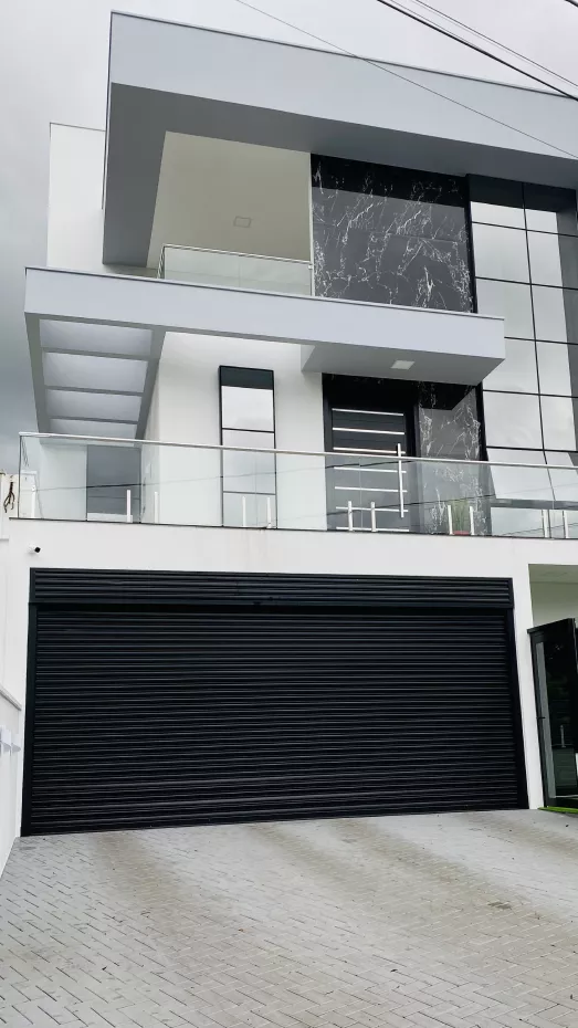 frame-2-6941890973fa8